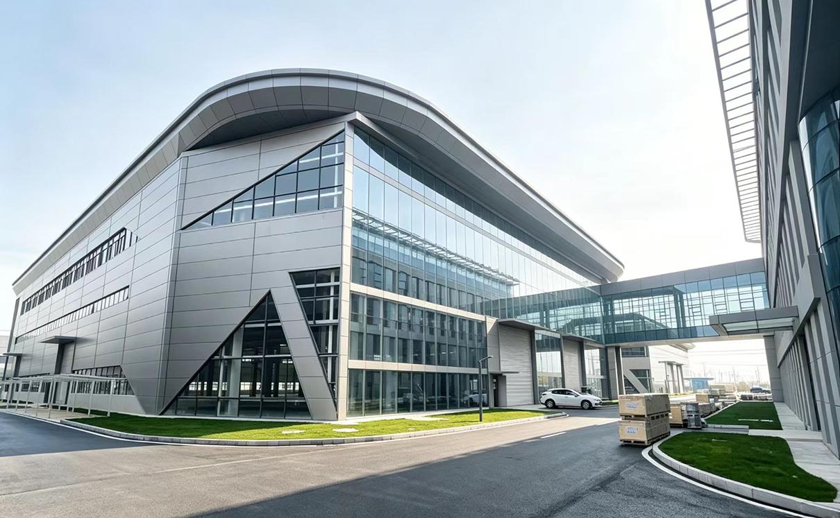 拿地建厂外立面设计告别单调彩钢瓦：上海大驰创新工业建筑美学